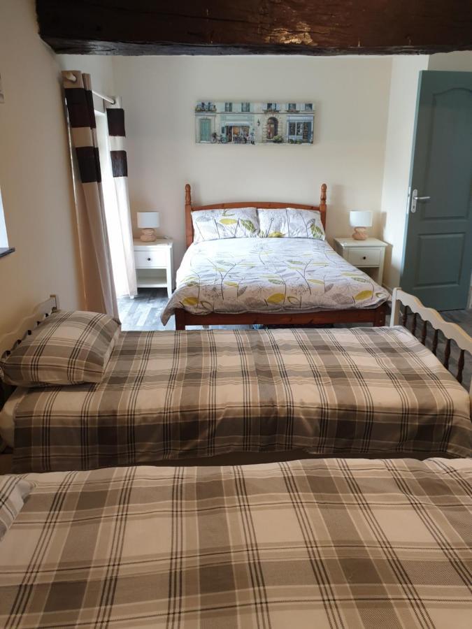 Bed and Breakfast Le Petit Dragon Plumaudan Exteriér fotografie